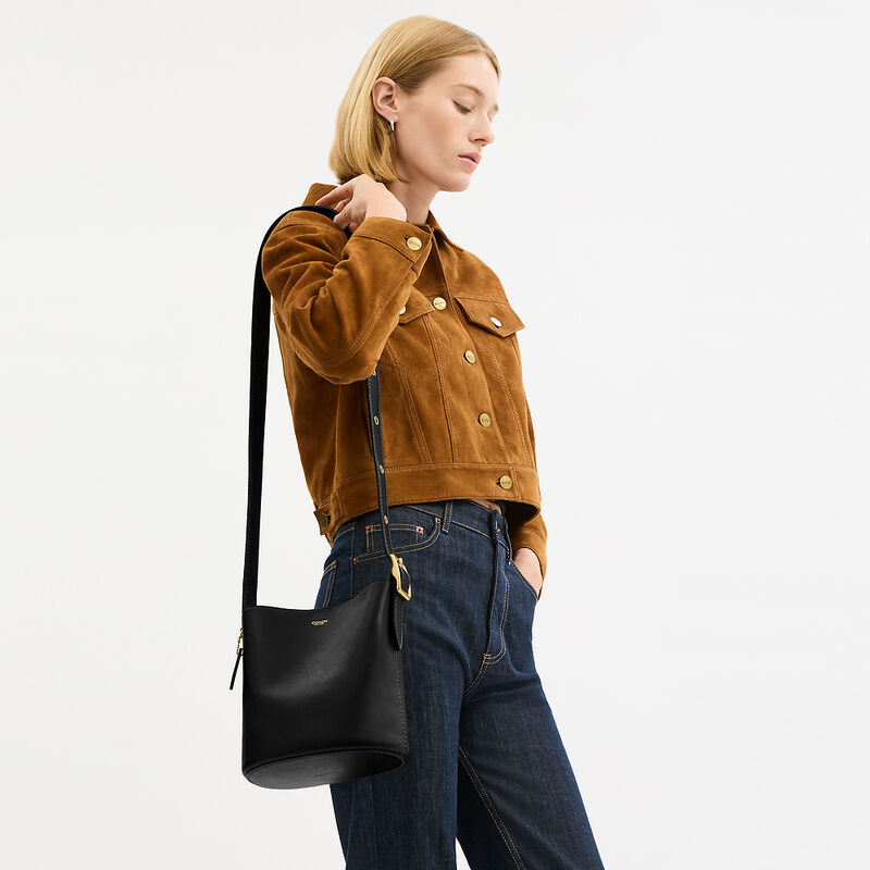 Bleecker Bucket Bag 21, B4/BLACK, hi-res image number 4