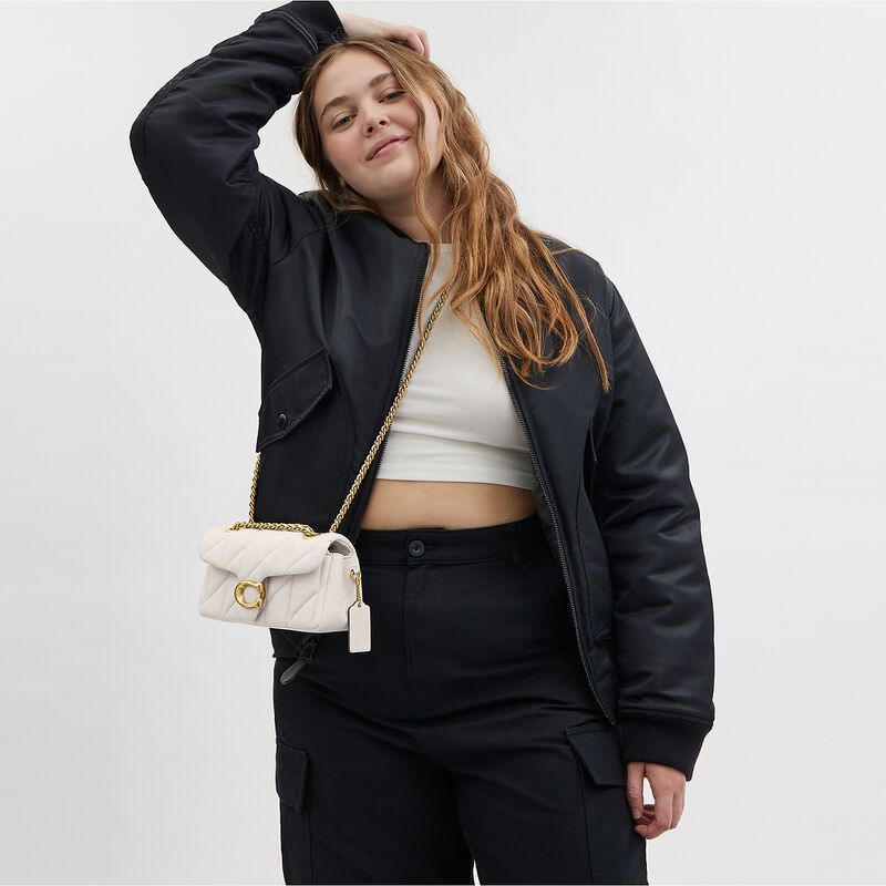 Tabby Shoulder Bag 20 With Pillow Quilting, B4/CHALK, hi-res image number 5