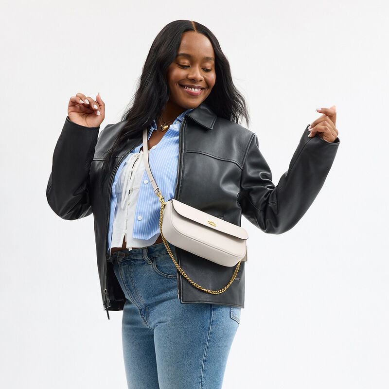 Brook Flap Chain Bag, B4/CHALK, hi-res image number 4