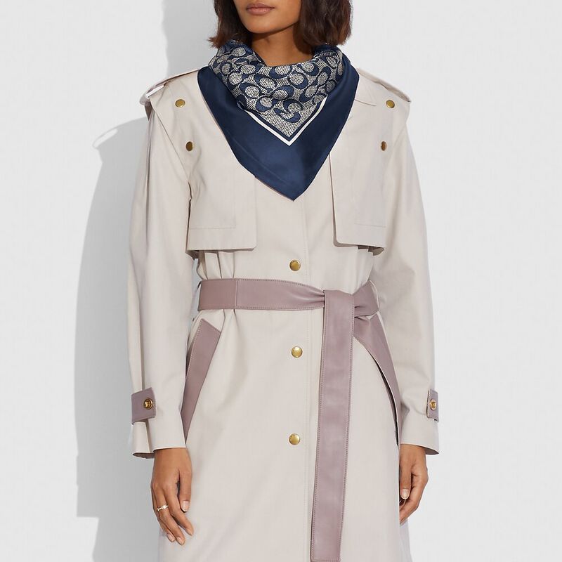 Vintage Signature Print Silk Square Scarf, MIDNIGHT NAVY, hi-res image number 2