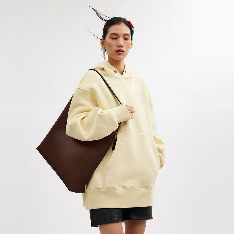 Brooklyn Shoulder Bag 39, B4/MAPLE, hi-res image number 4